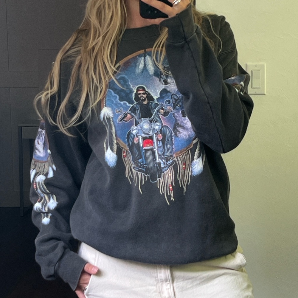 Vintage graphic sweater